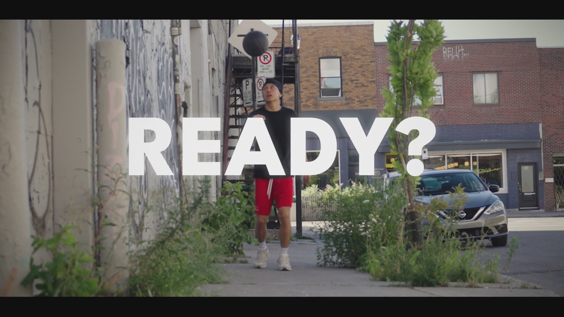 Charger la vidéo: Démonstration Beatballer® – entraînement basket basé sur le rythme avec ballon et application interactive